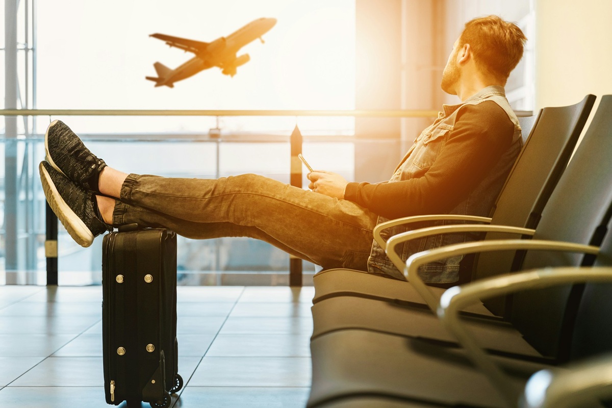 Wie lange muss ein Aufenthaltstitel gültig sein, um zu reisen?